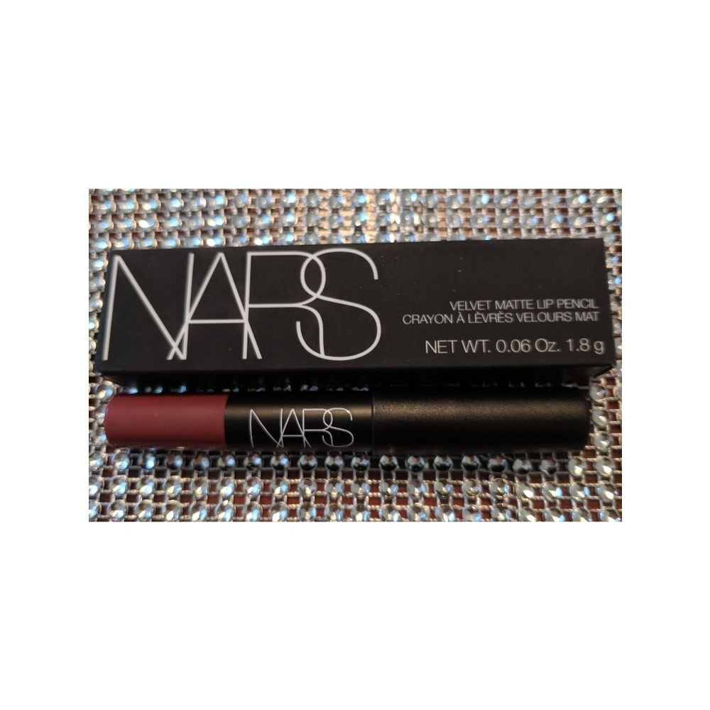 Nars - Velvet Matte Lip Pencil - BNIB